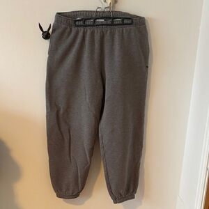 TNA MegaFit Sweatfleece in dark Gray